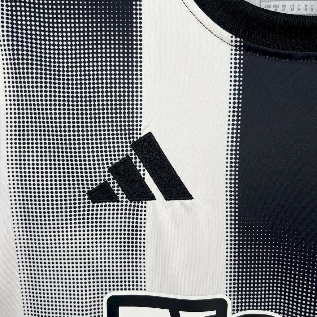 Camisa Newcastle 25/26 Edição Especial - (Torcedor)