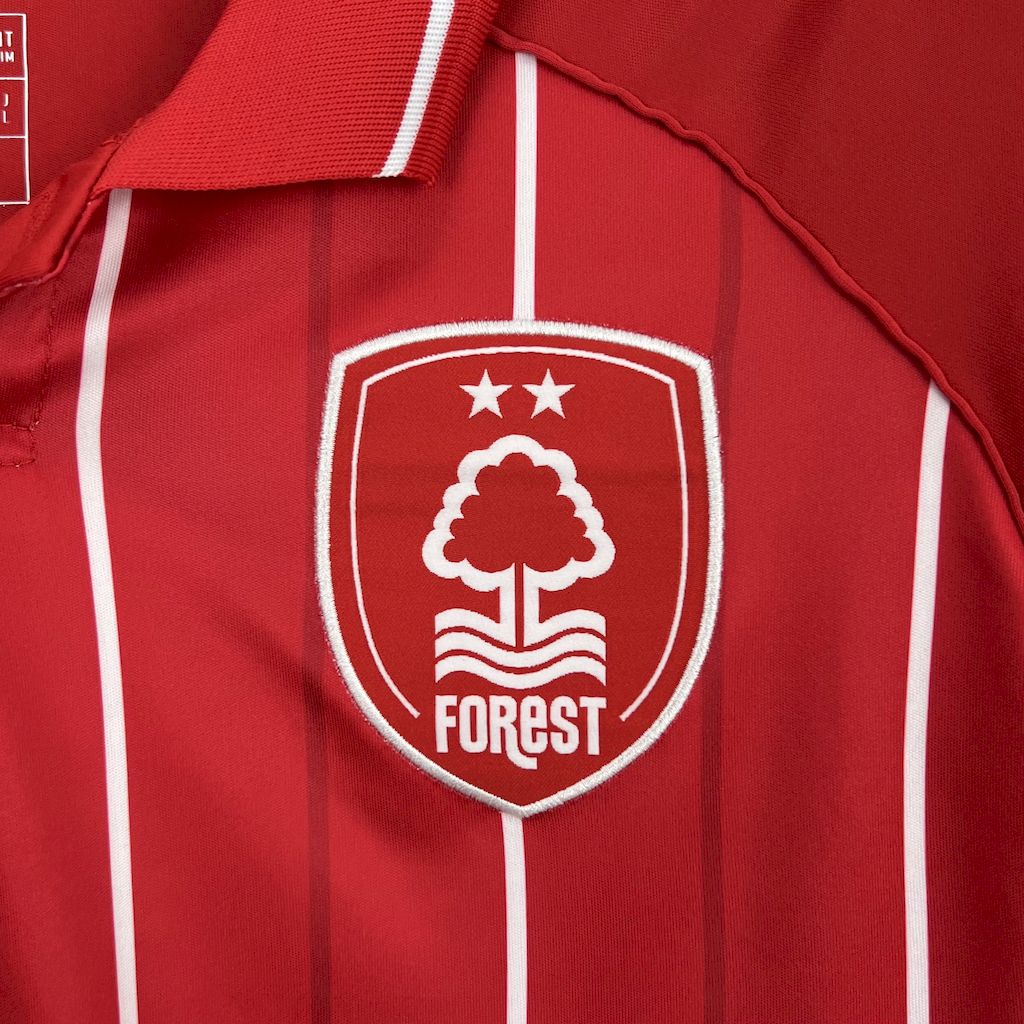 Camisa Nottingham Forest 25/26 Home - (Torcedor)