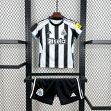 Kit Infantil Newcastle 25/26 Home