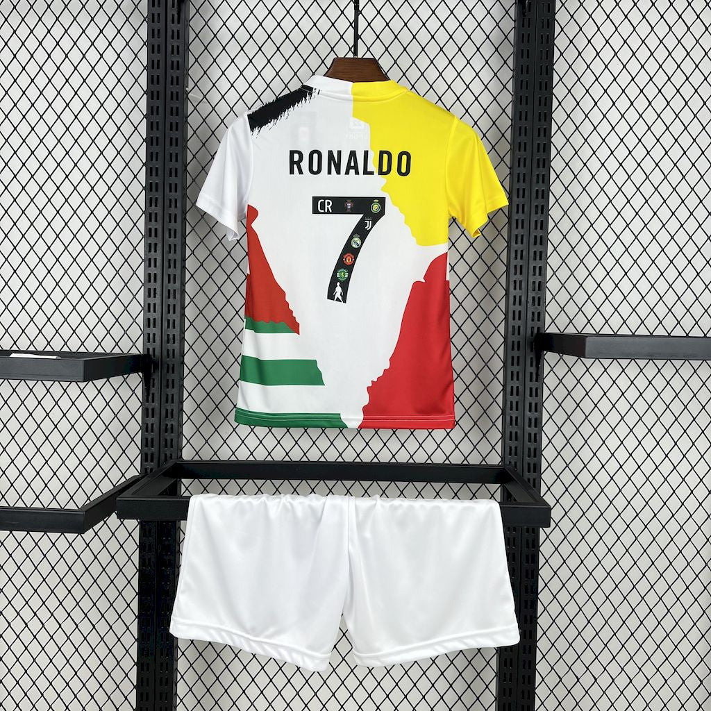 Kit Infantil Cristiano Ronaldo 25/26 All Clubs Mix