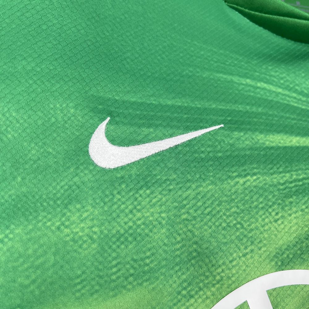 Camisa Wolfsburg Home 25/26 - Versão (Torcedor) Masculina