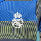 Kit Infantil Real Madrid 25/26 Pré-Jogo