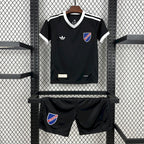 Kit Infantil Colo-Colo 2025 Goleiro Centenário