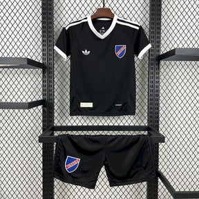 Kit Infantil Colo-Colo Aniversário   Preta 25/26
