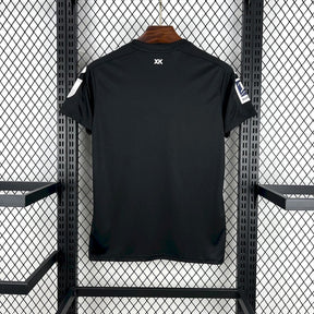 Camisa FC Magdeburg Black Edição-Comemorativa 24/25 - (Torcedor) Masculina