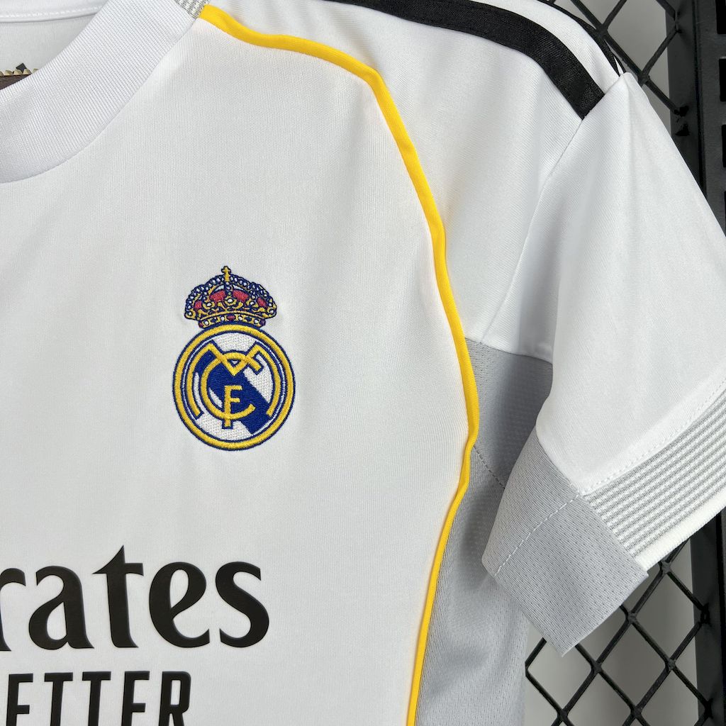 Camisa Real Madrid 25/26 Home - (Feminina)