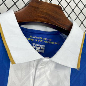 Camisa FC Magdeburg Aniversário 24/25 - (Torcedor) Masculina