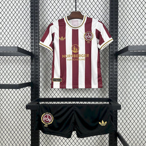 Kit Infantil FC Nurnberg Aniversário De 125 Anos 25/26