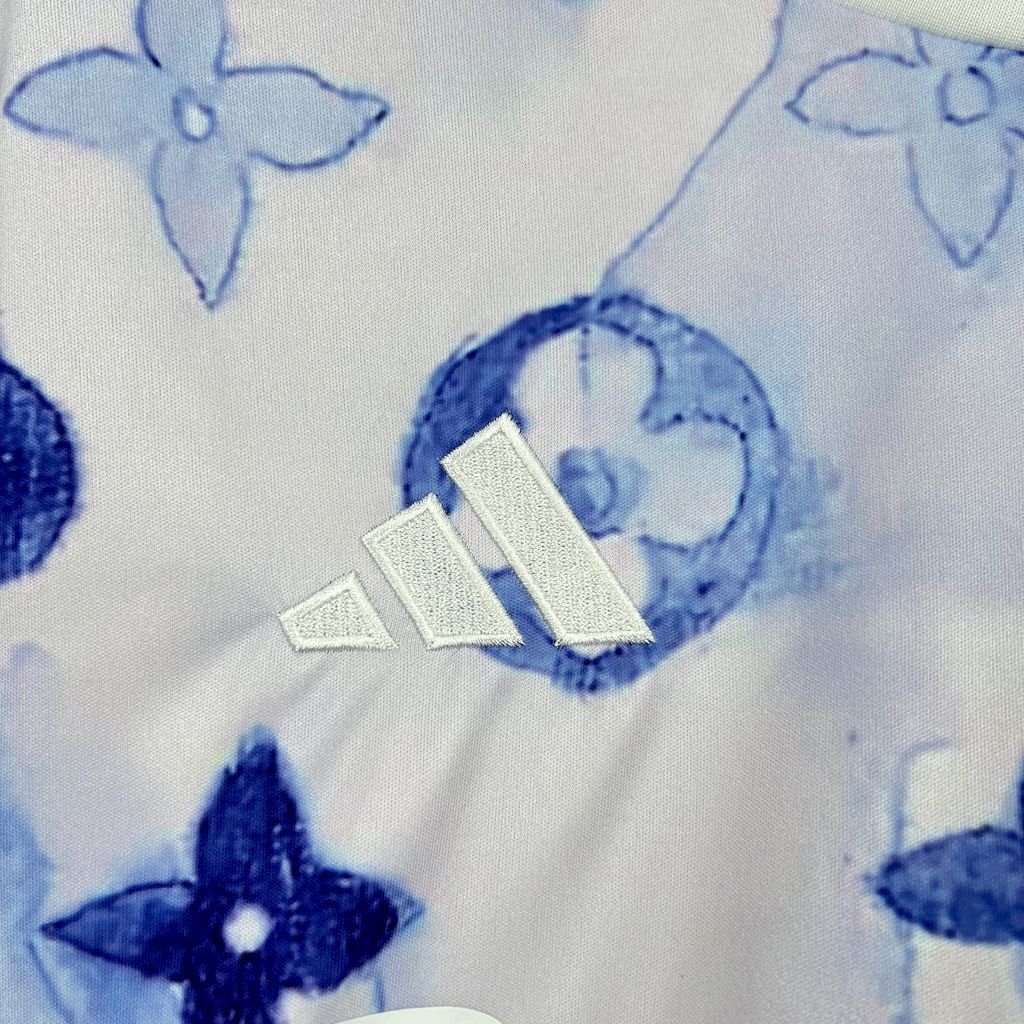 Camisa Real Madrid Louis Vuitton Joint Edition 25/26 - (Torcedor) Masculina