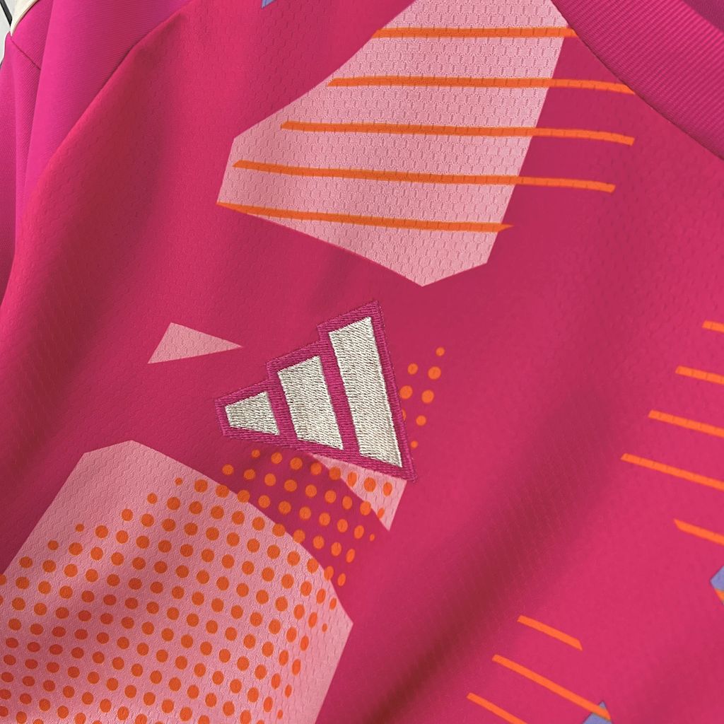 Camisa Flamengo Goleiro-Rosa 25/26 - (Torcedor) Masculina