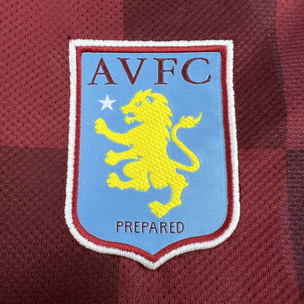 Camisa Aston Villa Home 11/12 - Versão (Retrô)