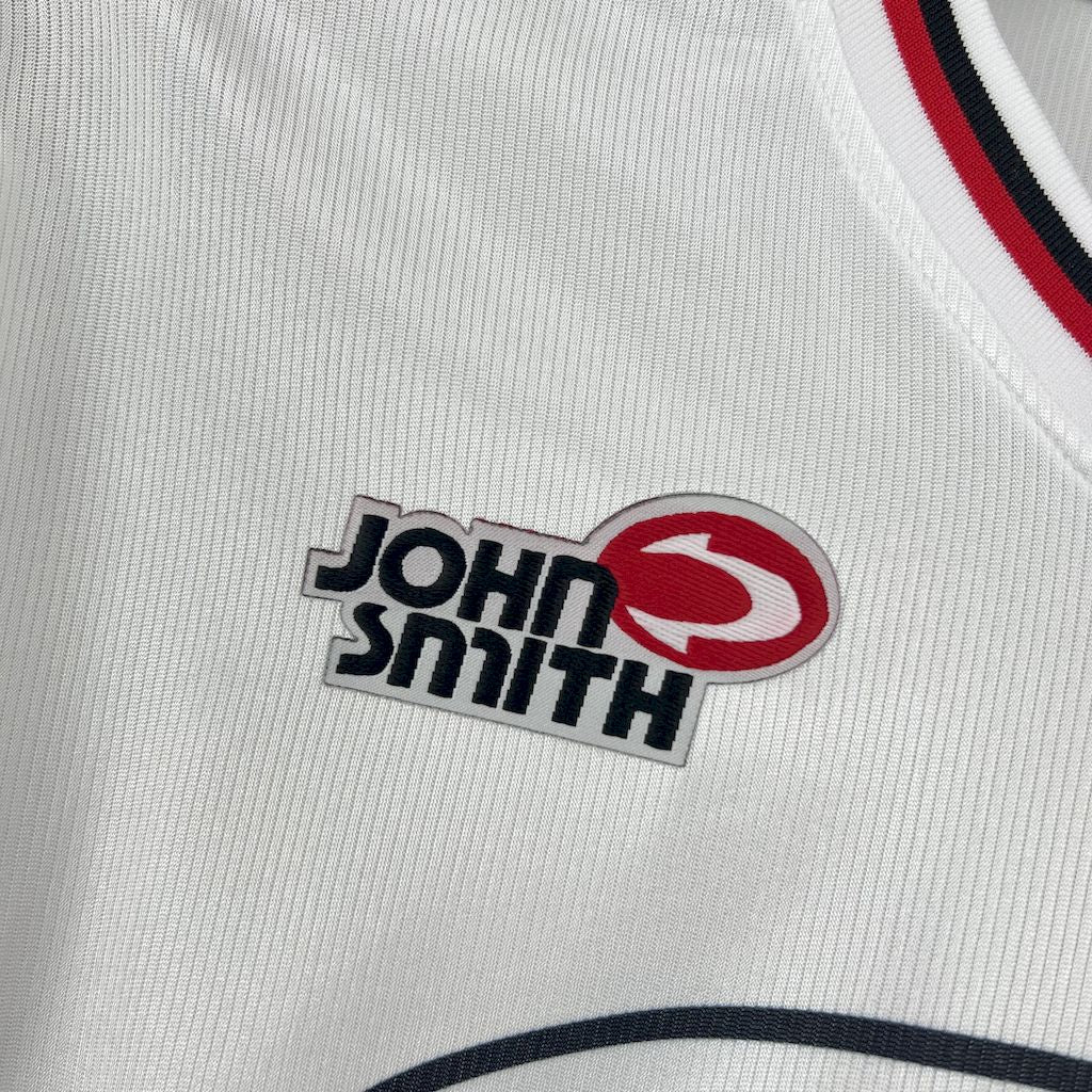 Camisa Mallorca Away 01/02 - Versão (Retrô)