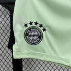 Kit Infantil Bayern de Munique 25/26 Goleiro Home